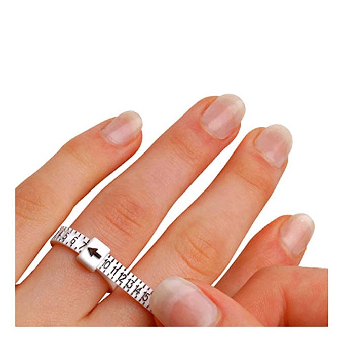 The Ultimate Jewelry Sizing Guide: Rings, Necklaces, Bracelets & More