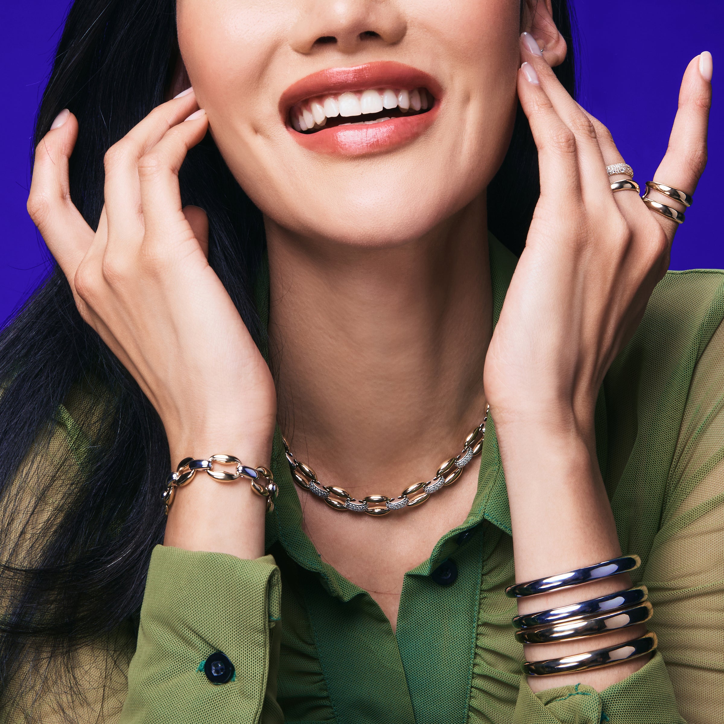 Madison Pave Oval Link Bracelet