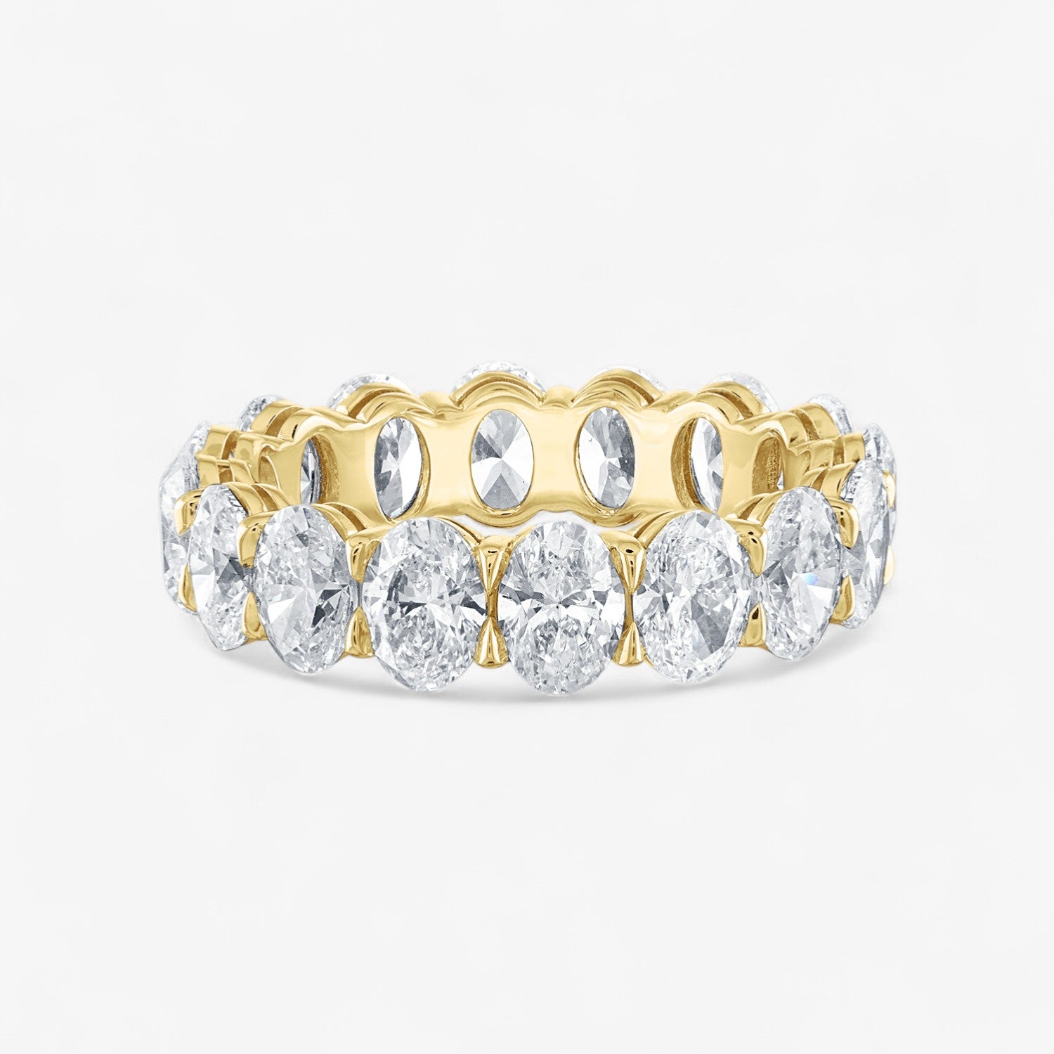 Heart Diamond Eternity Band 18K Yellow Gold Oval