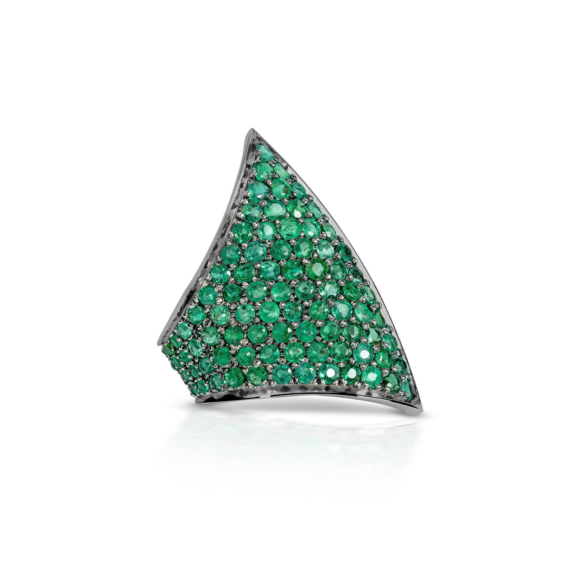 Maxi Ergo Emerald Ear Cuff