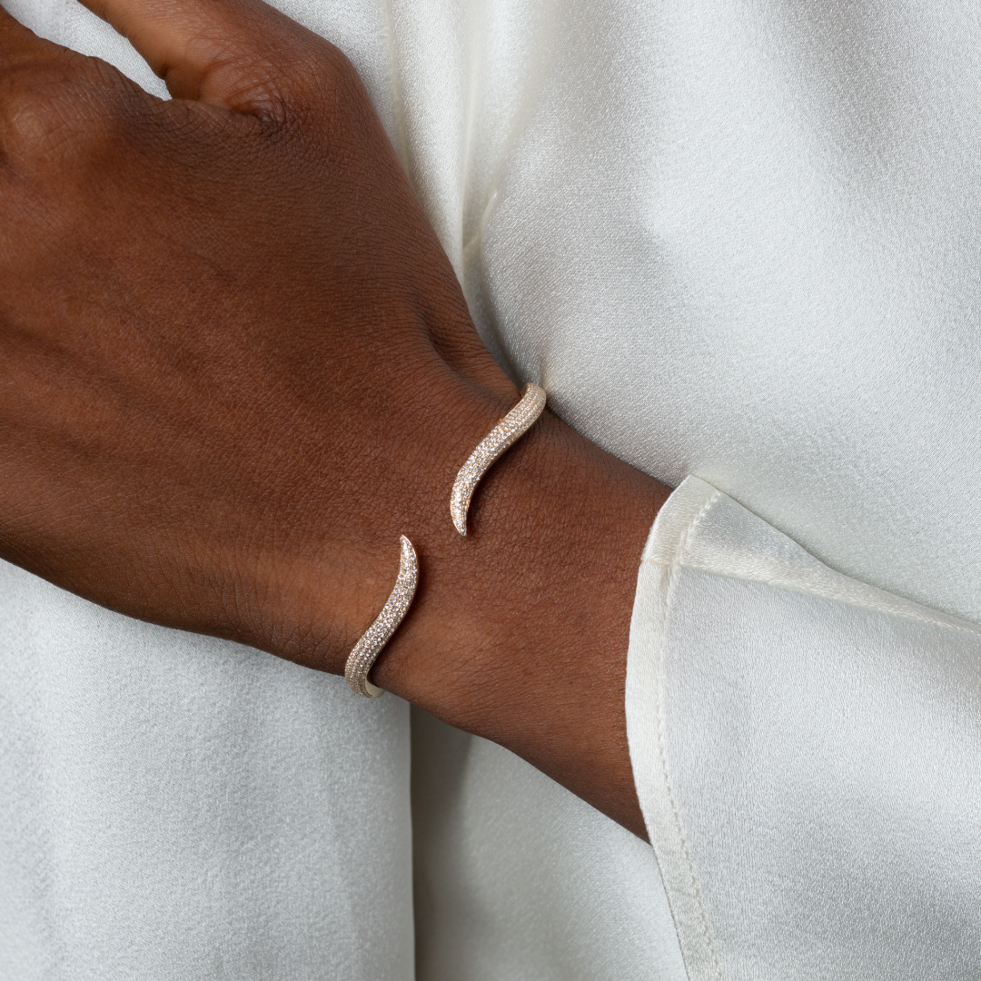Ivy Pave Wave Cuff