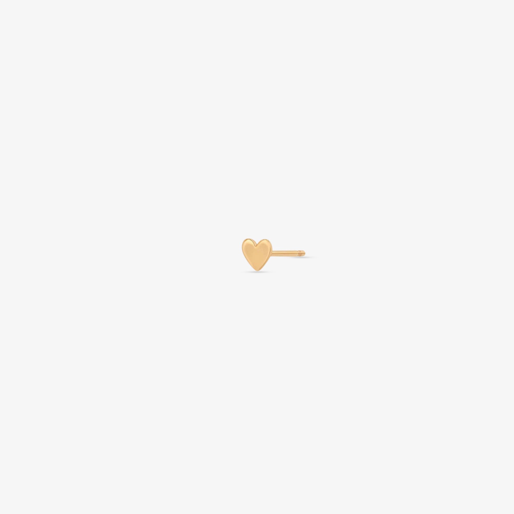 itty bitty heart stud rg single