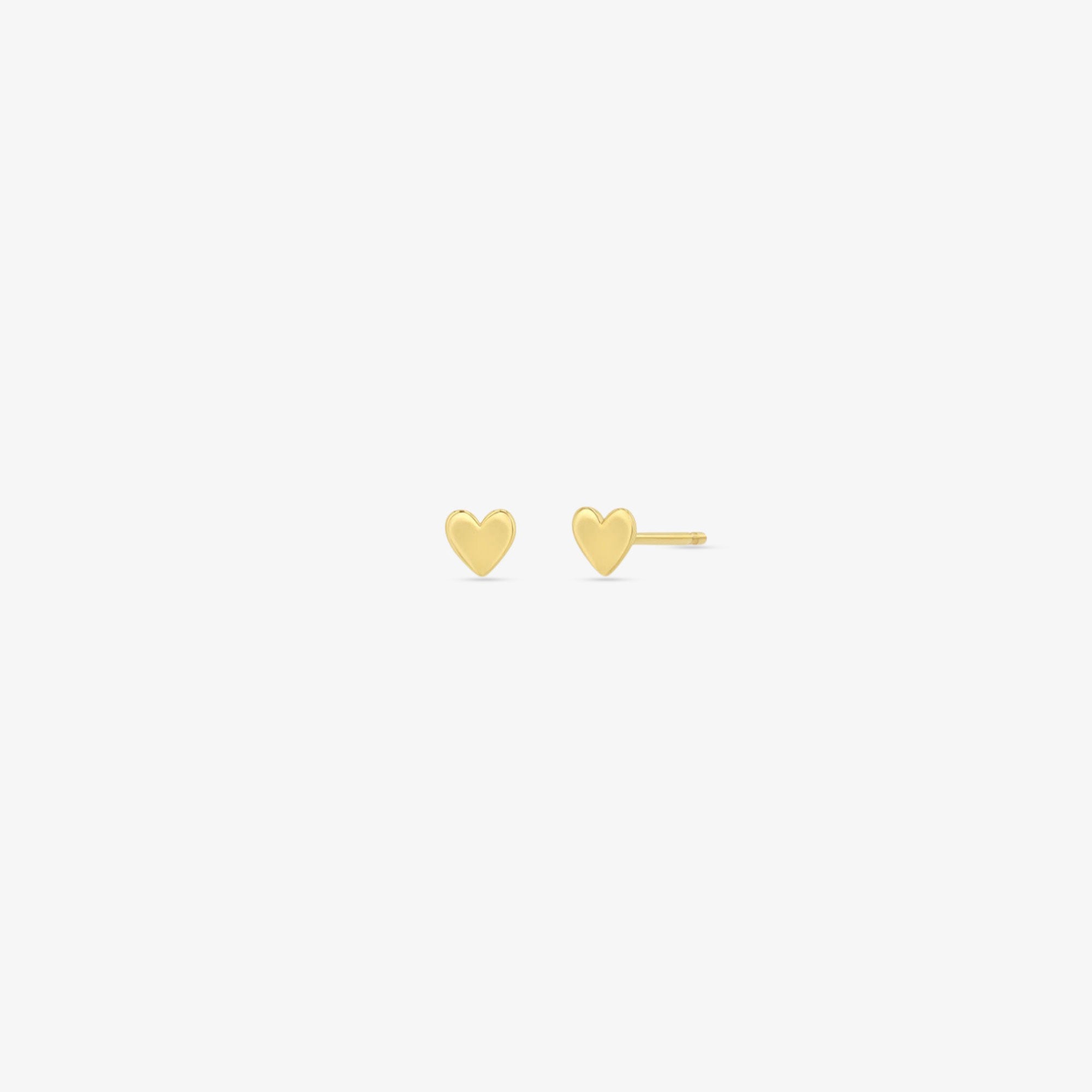itty bitty heart gold studs in yg pair