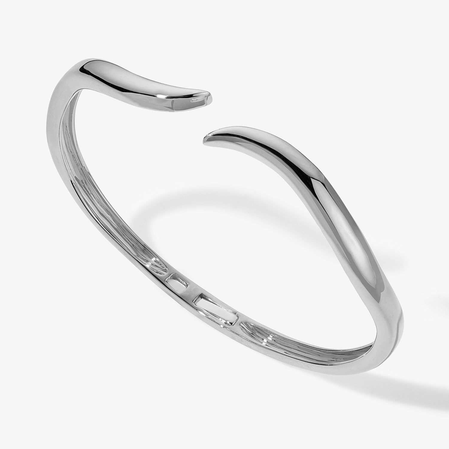 Ivy Gold Wave Cuff