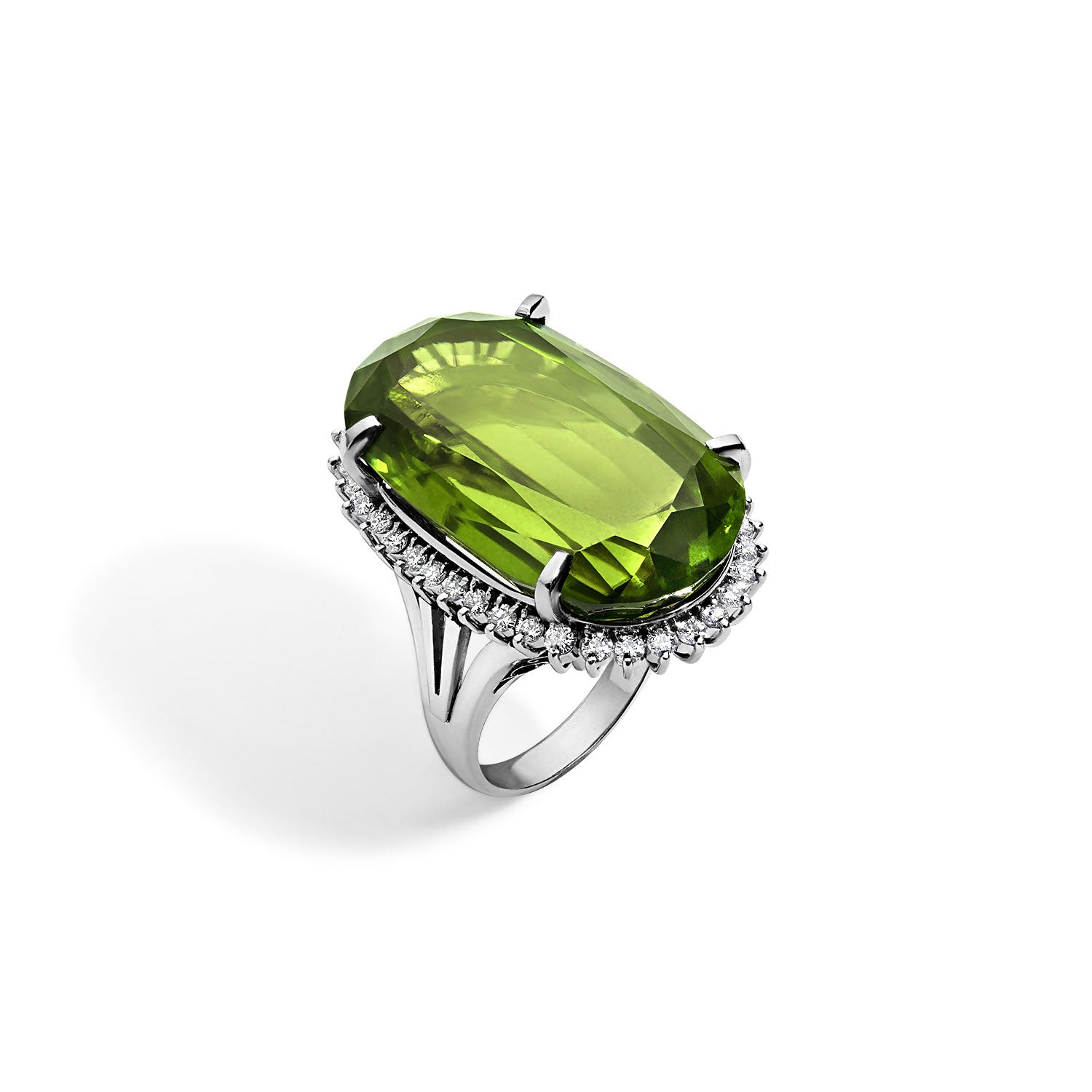 Vintage Oval Shape Peridot Cocktail Ring