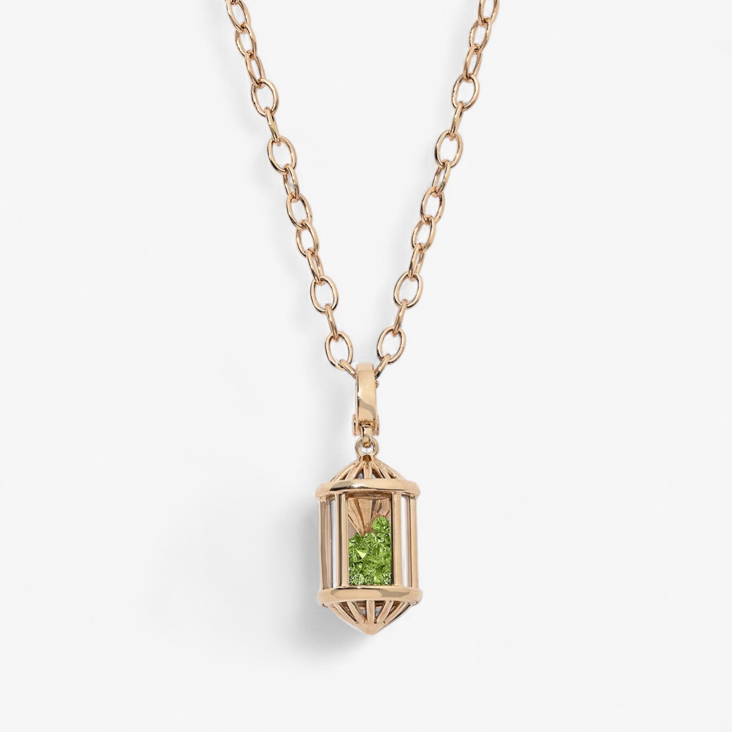Medium Sachet Pendant with Oval Chain