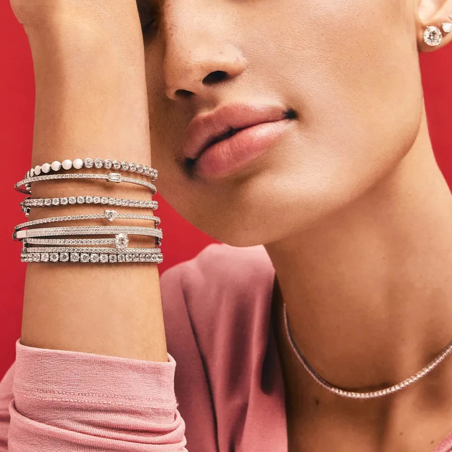 Ivy Pave Bangle in Rose Gold