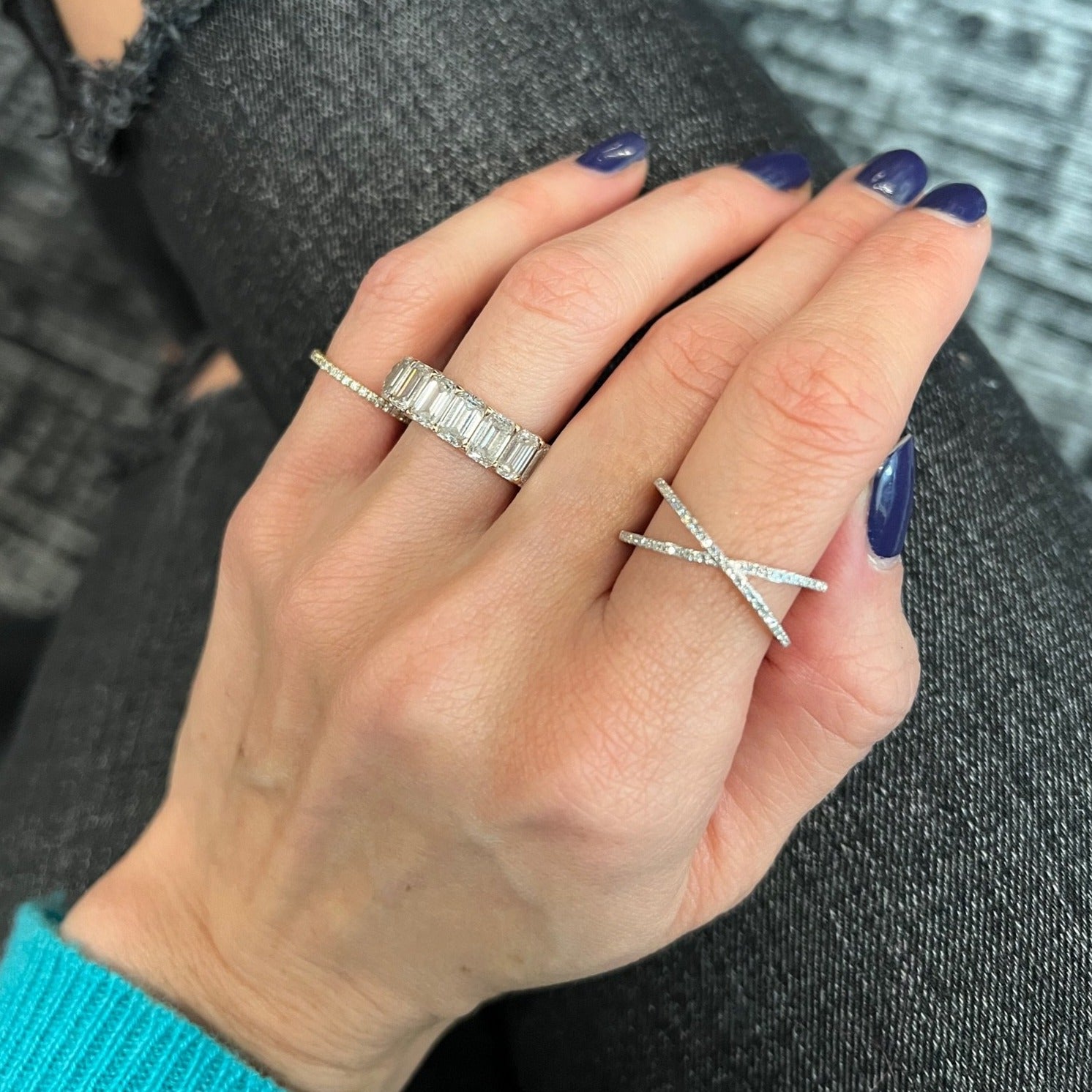 Criss Cross Ring in White Gold