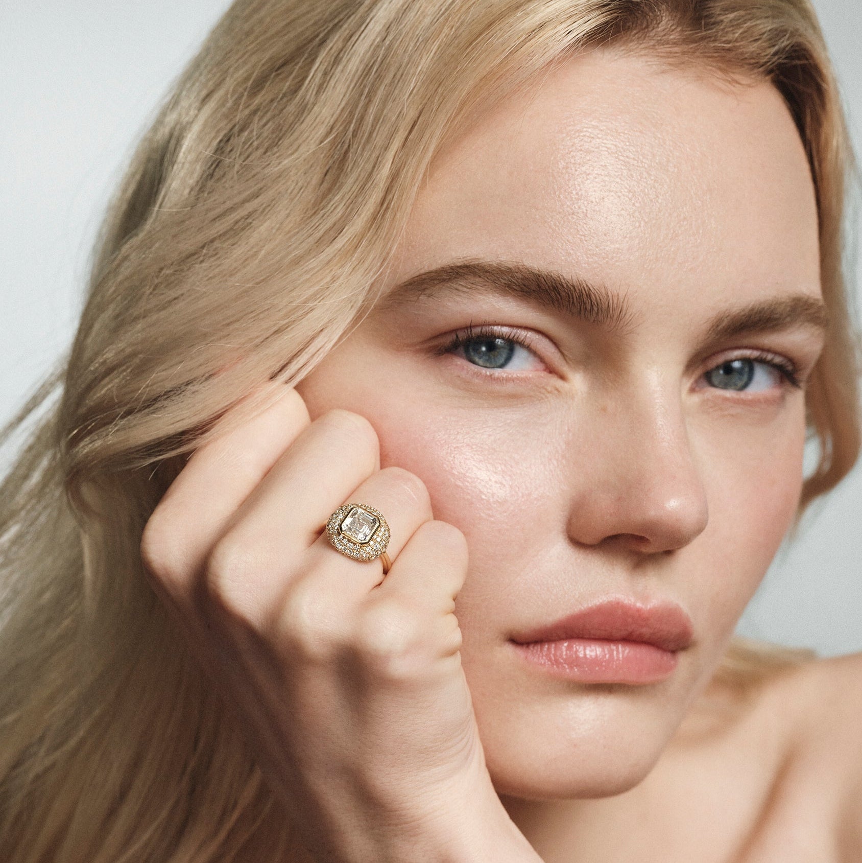 Candy Button Bombe Cocktail Ring