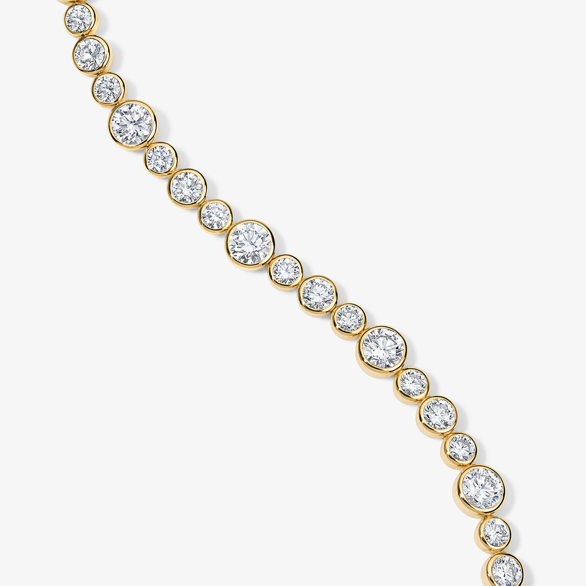 Coco Lab Diamond Round Bezel Tennis Bracelet