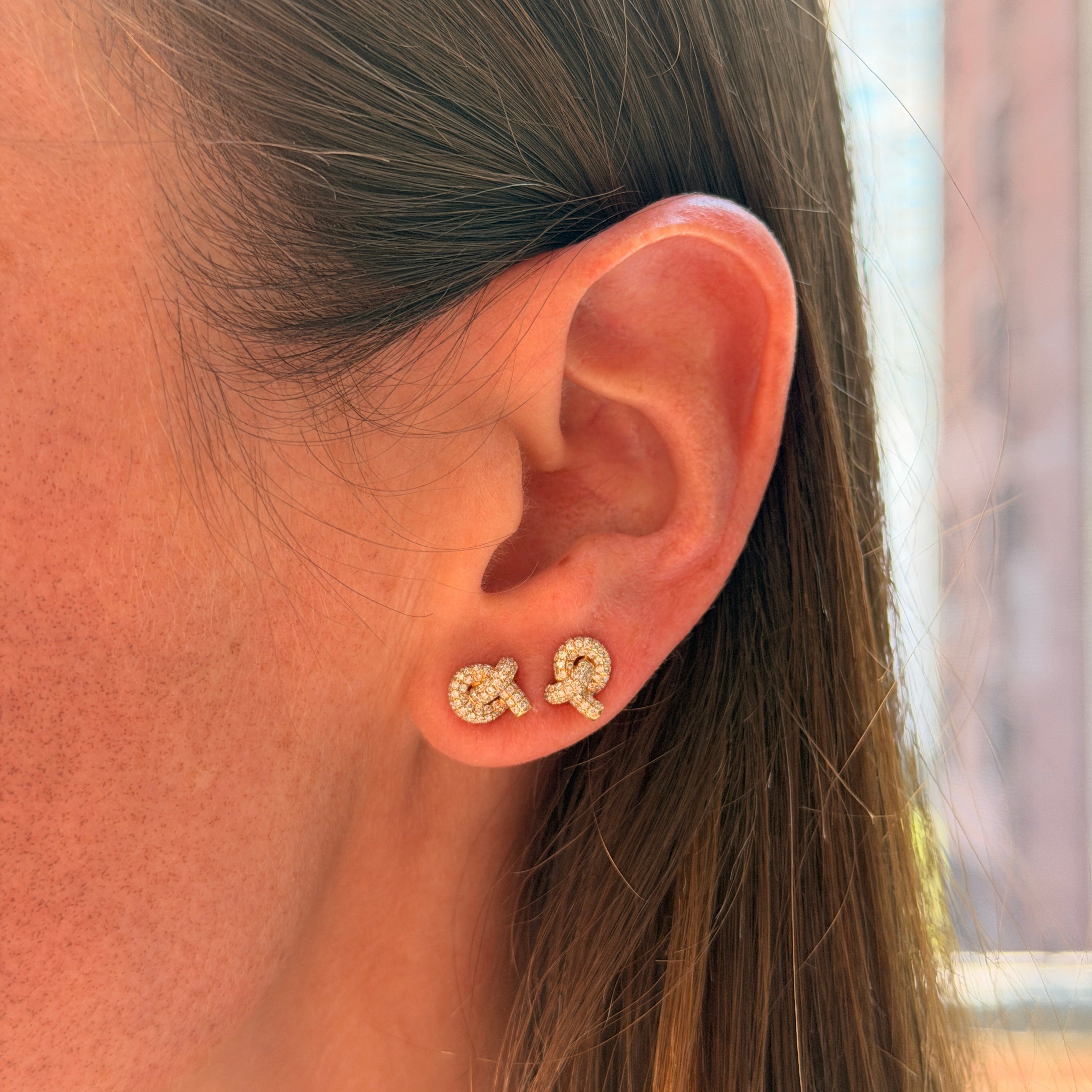 Token Knot Pave Studs