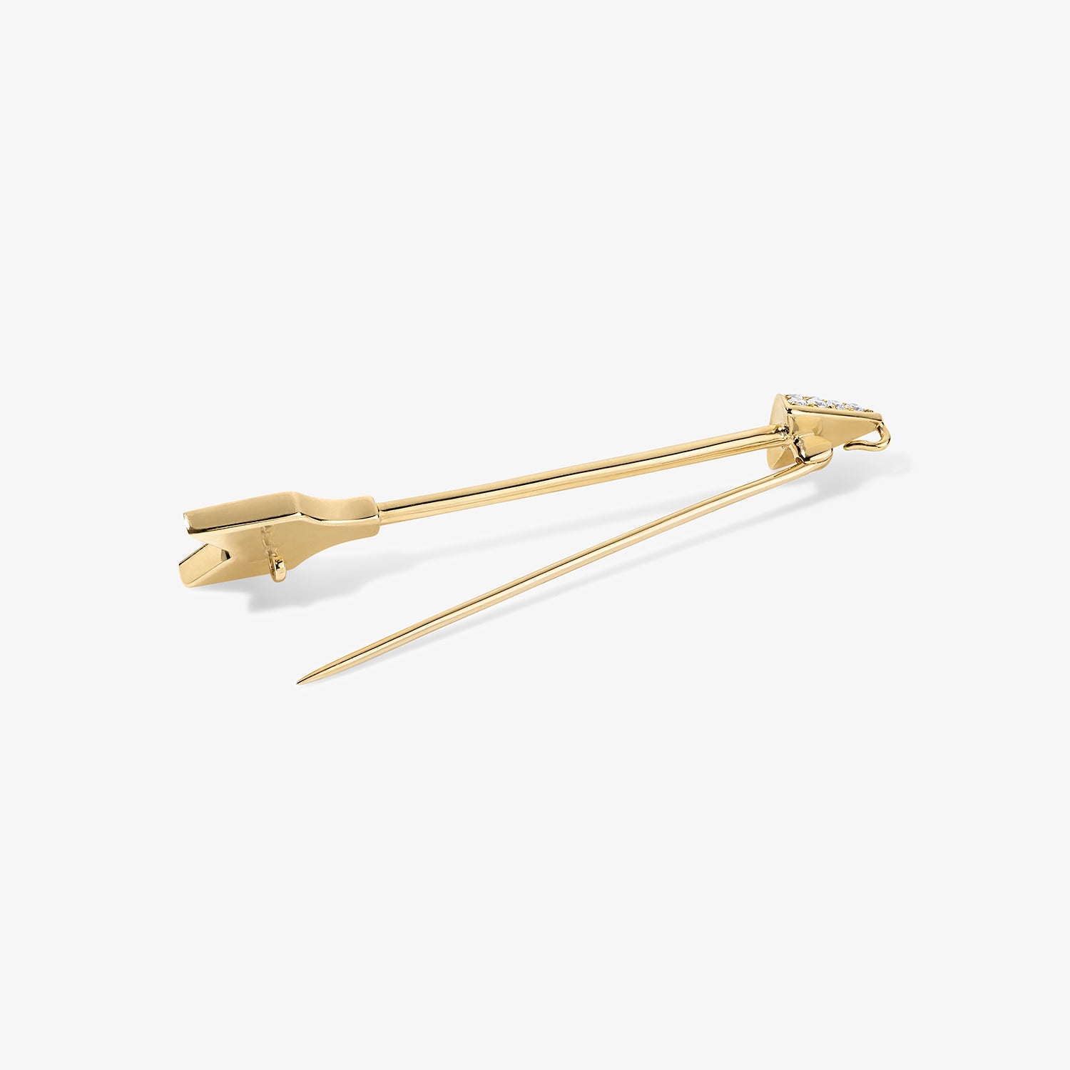 Kelly Pave Arrow Pin