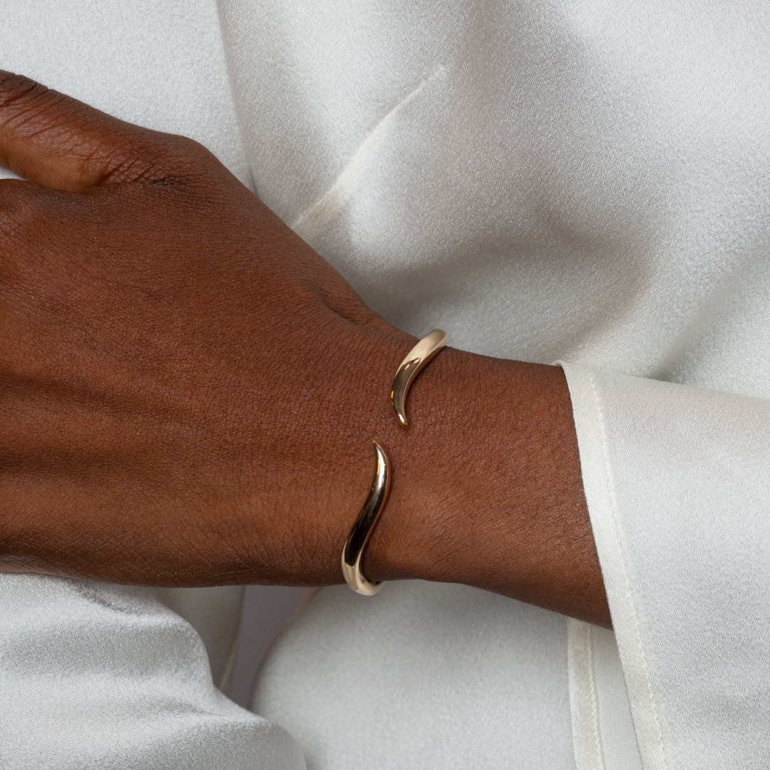 Ivy Gold Wave Cuff