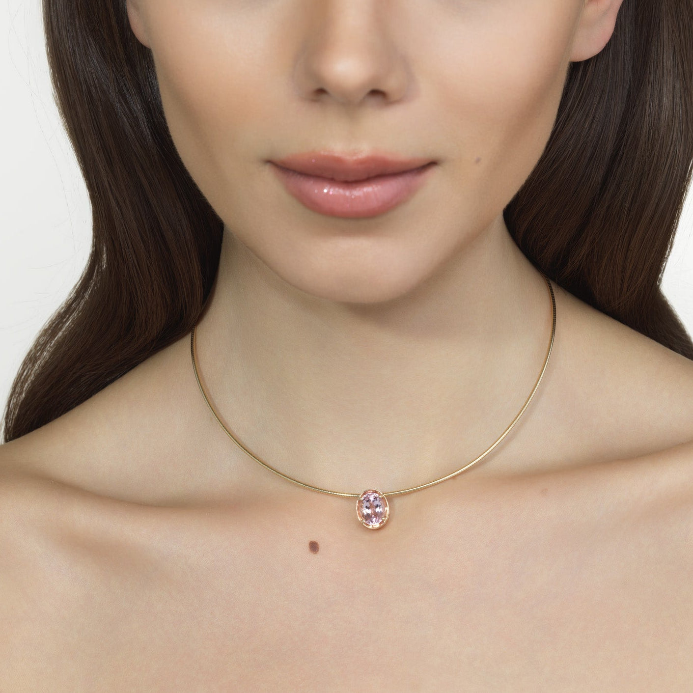 Margot Pink Morganite Oval Cut On Omega Chain Necklace