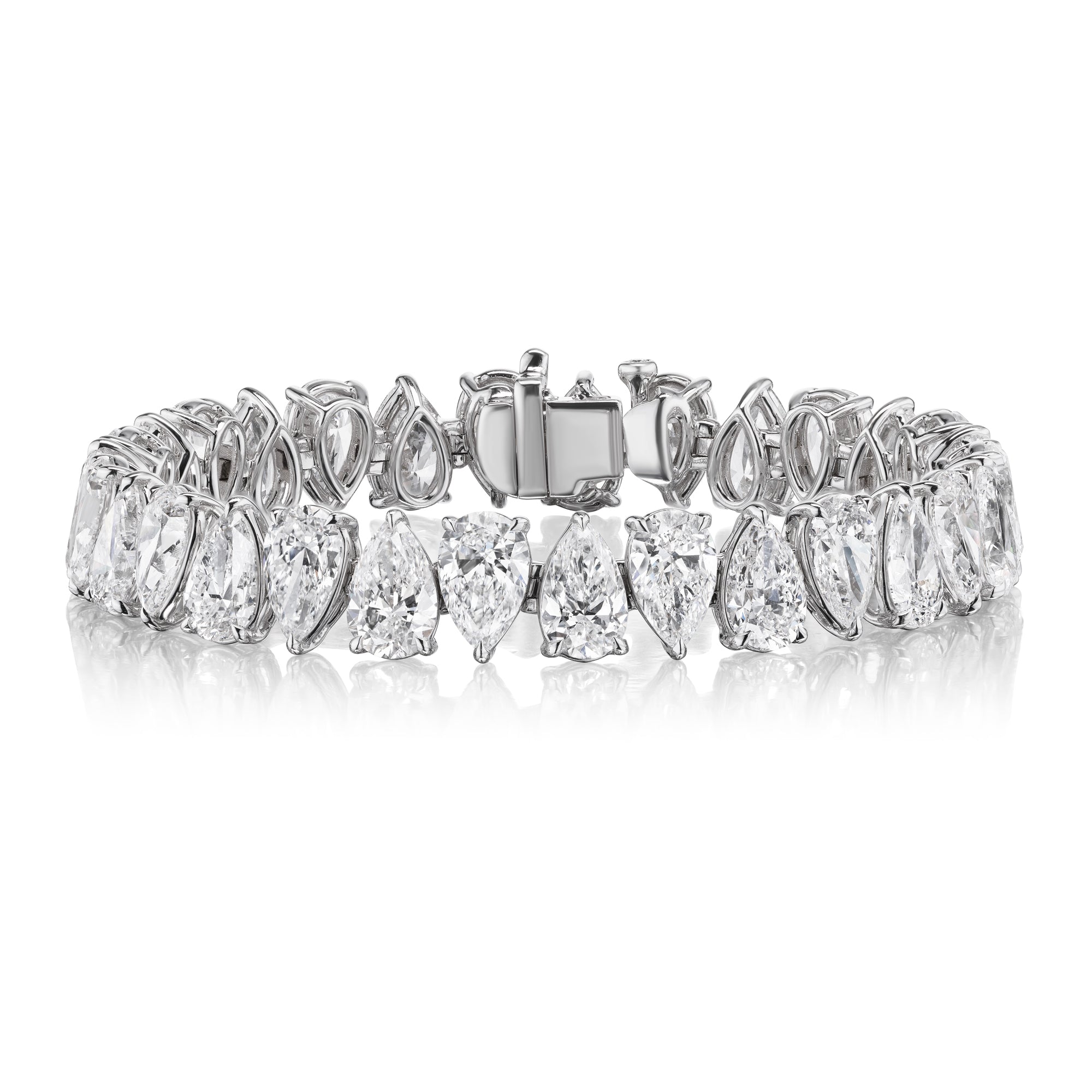 Alternating Pear Shape Diamond Tennis Bracelet