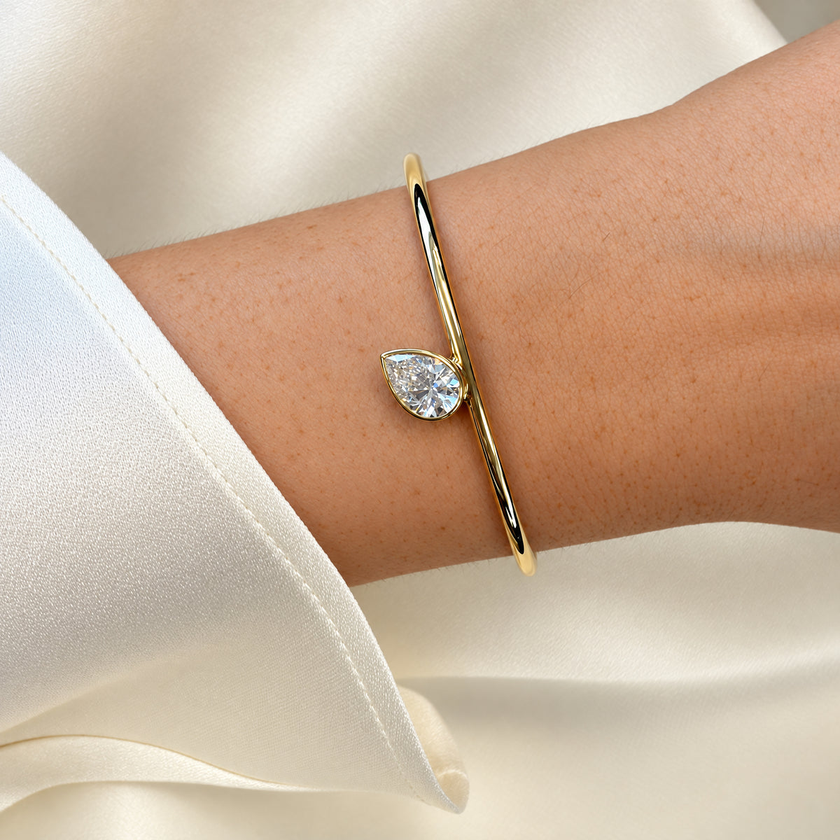 Coco Lab Diamond Pear Flex Bangle