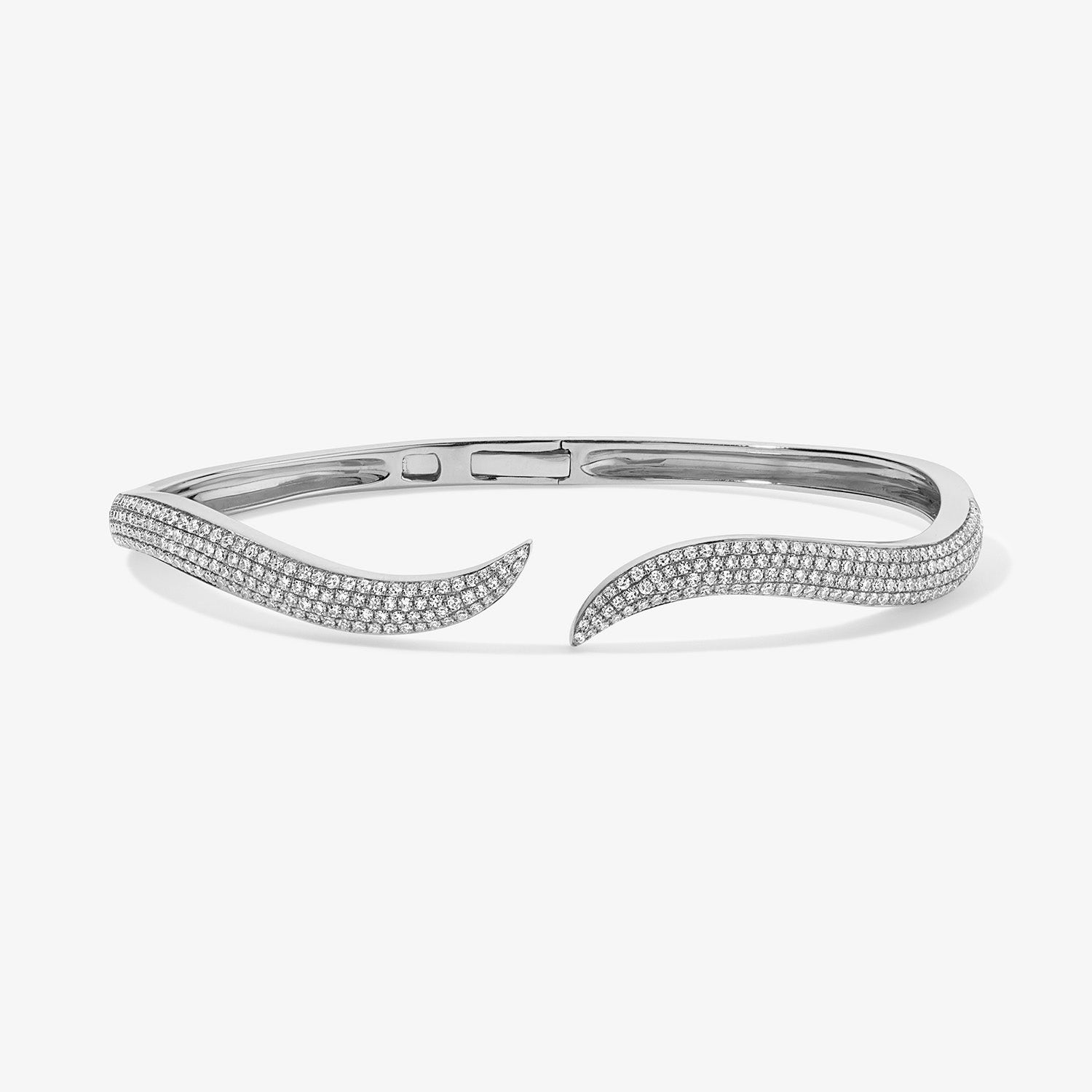 Ivy Pave Wave Cuff