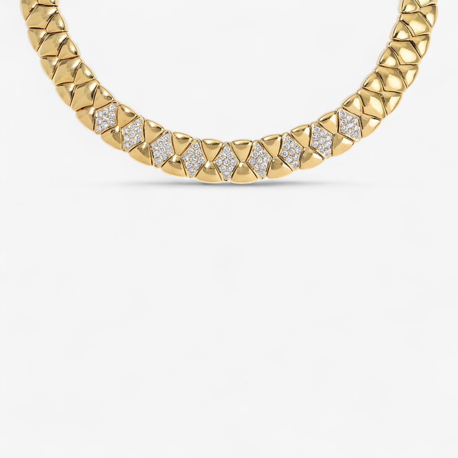 Diamond Scalloped Link Necklace