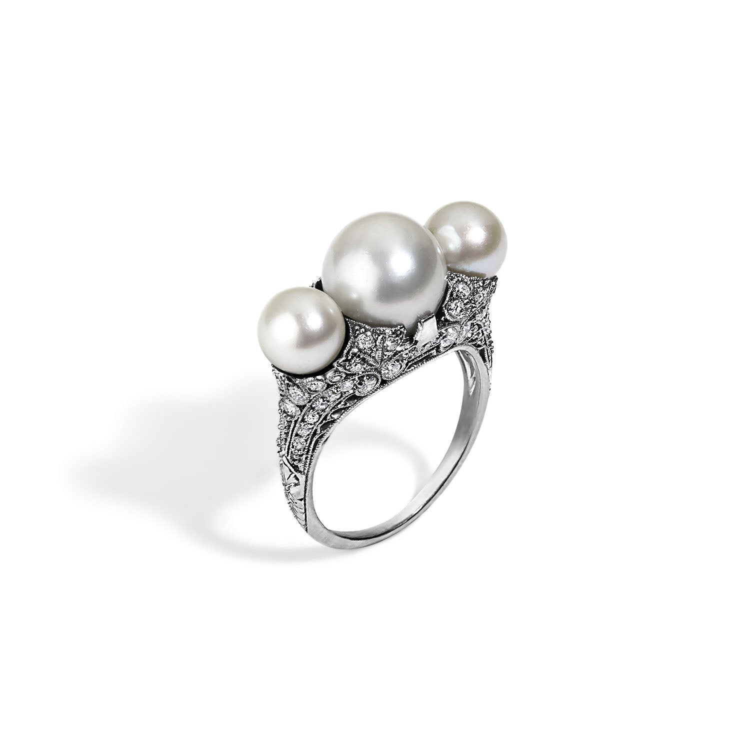 Antique Edwardian 3 Pearl Ring
