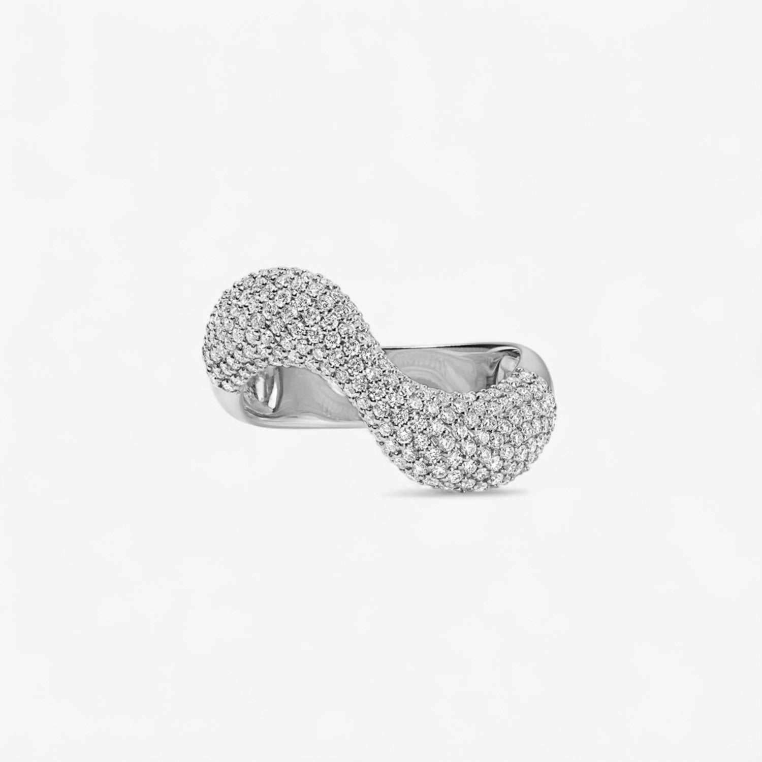 Madison Diamond Domed Wavy Band